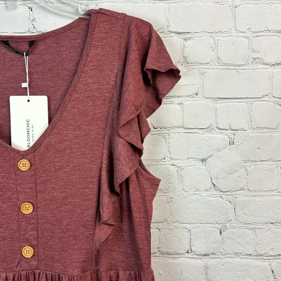 BloomChic Red Heather Flutter Trim Button Detail Gathered Dress Size Medium - Picture 3 of 6